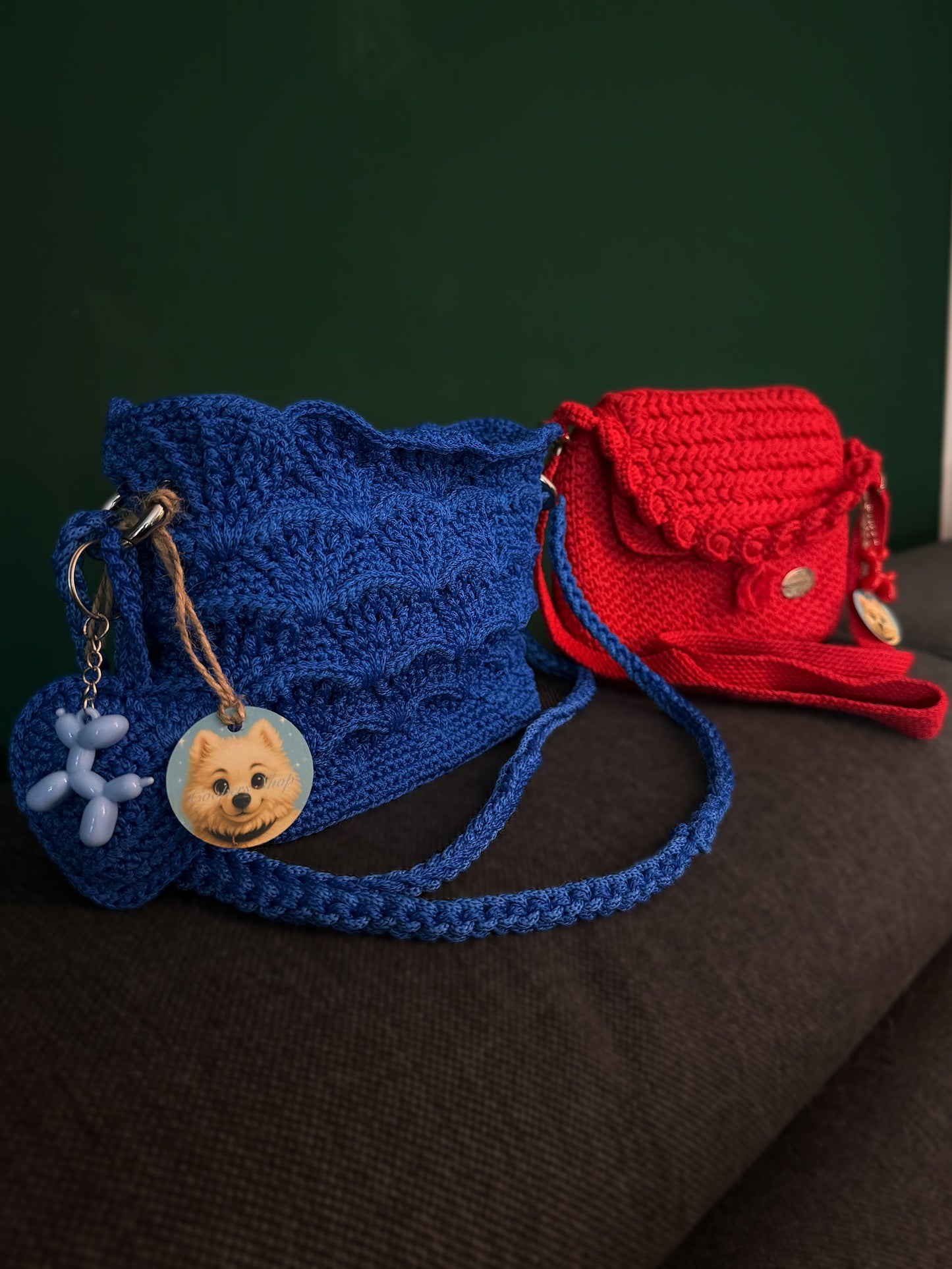 Selbstgehäkelte Tasche